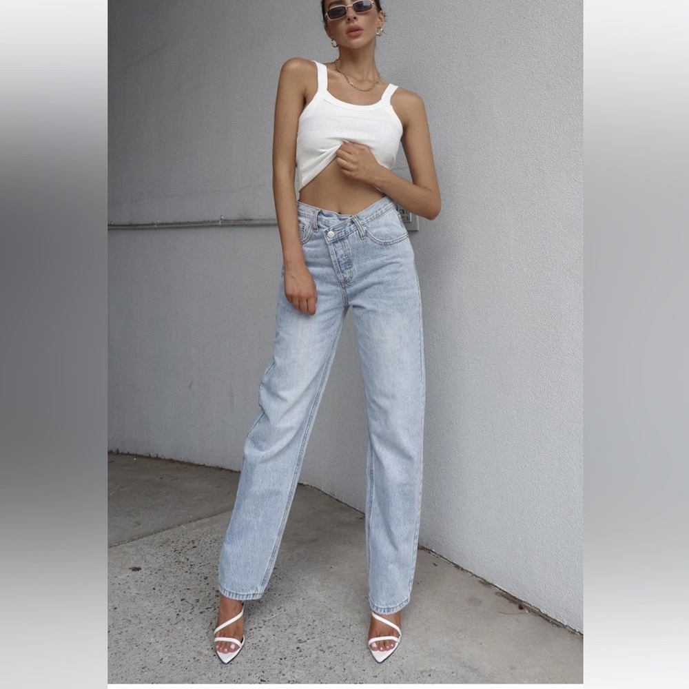 Princess Polly Asymmetric Straight Leg Jean - only worn twice!